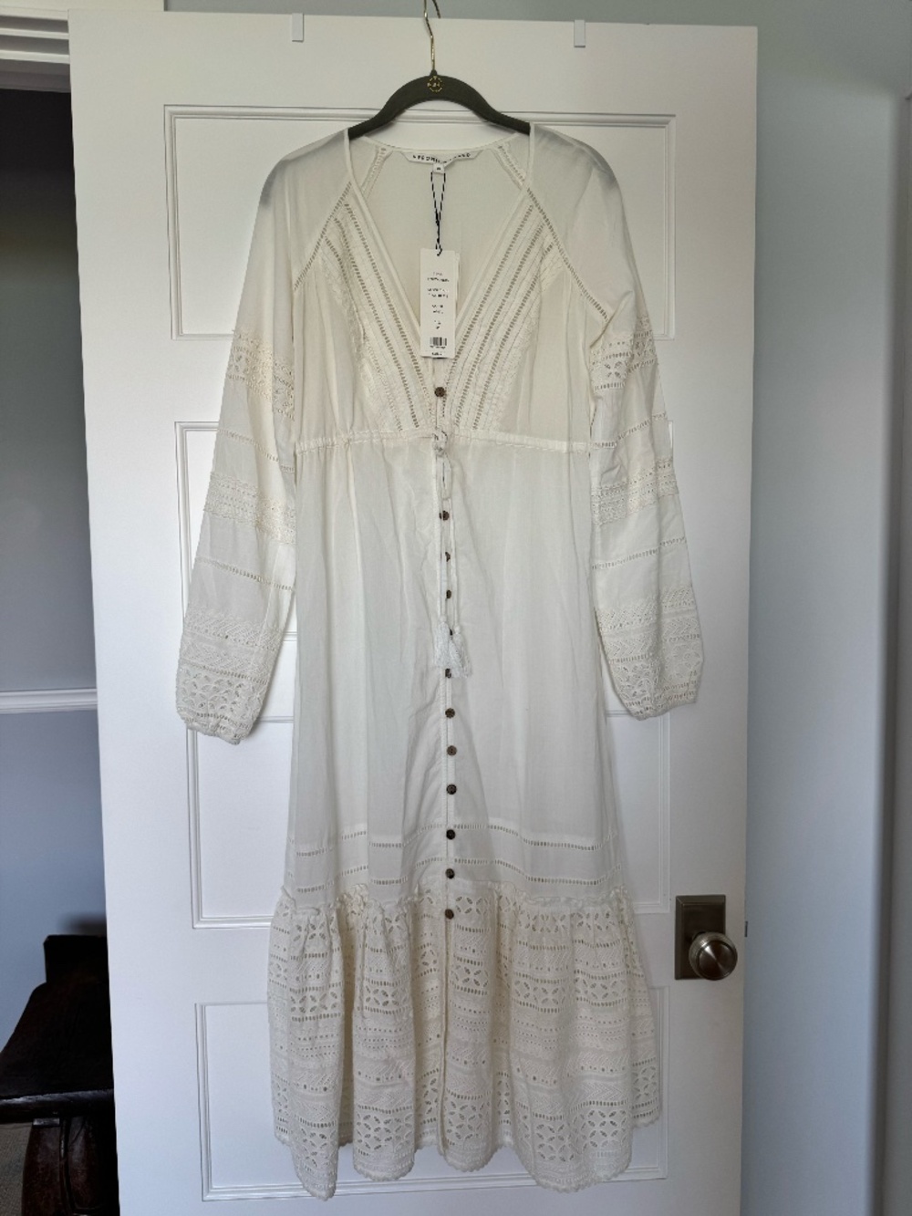 Veronica Beard Apoli White Lace Maxi Dress – Size XS – NWT